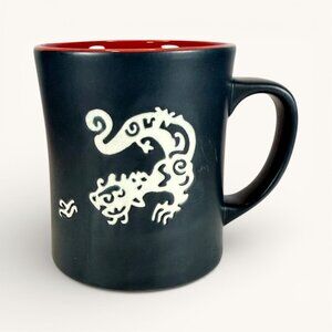 Starbucks Matte Black & Red Ceramic Coffee Mug With White Gecko Design 12 Oz Dis